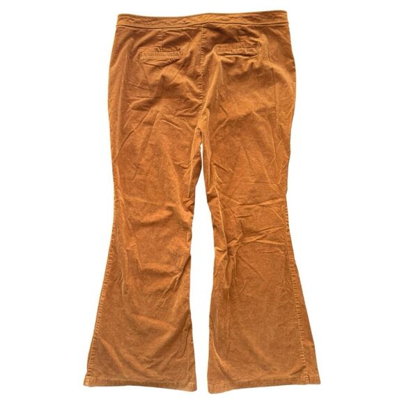 Forever 21 Plus Women's 3XL Burnt Orange Corduroy Flared Pants Vintage Style - Picture 1 of 4